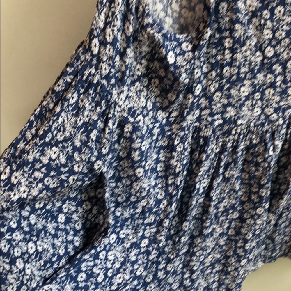 Urban Outfitters Blue Floral Romper - Picture 4 of 4